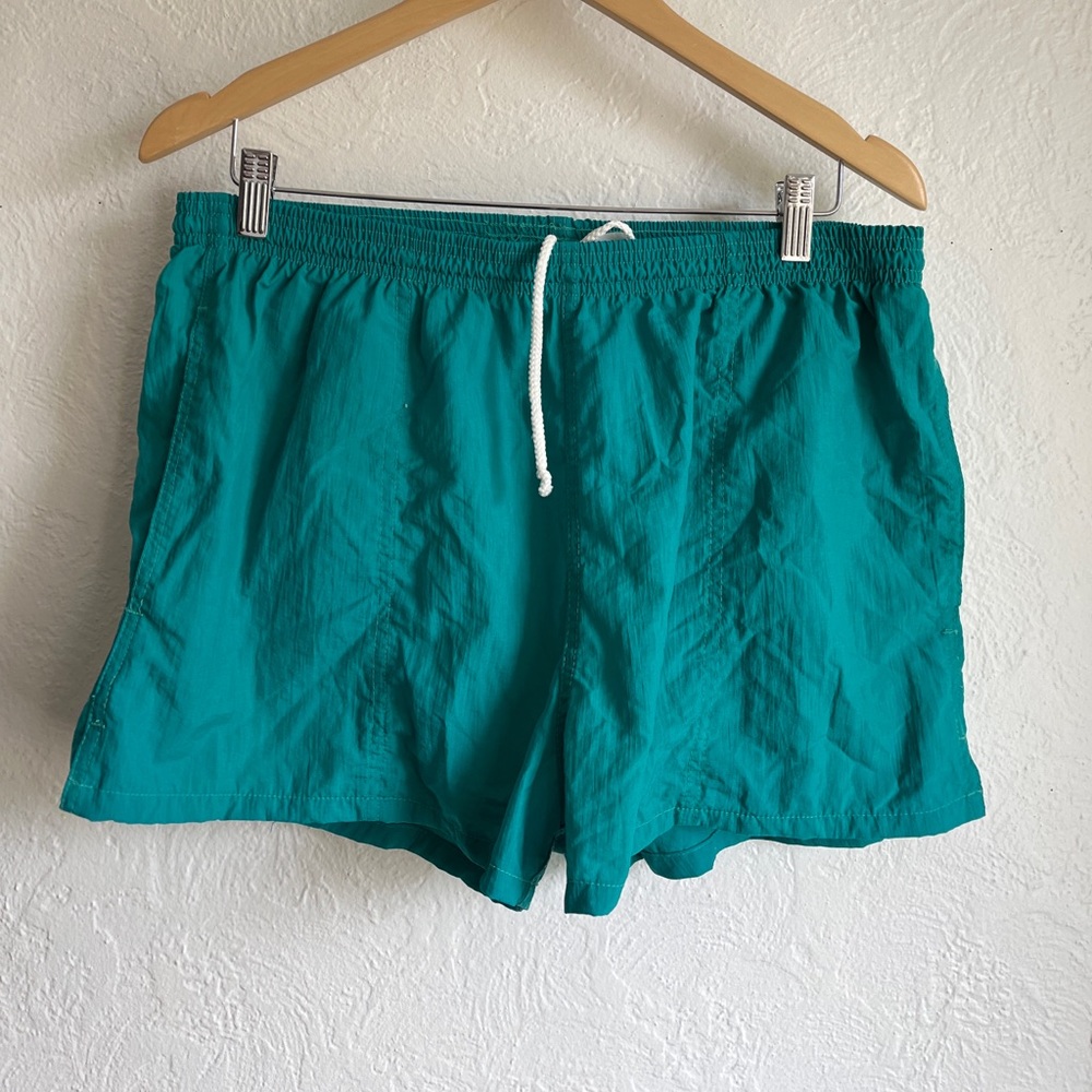 Vintage Weekender loose 90s swim shorts mesh lined mens Large